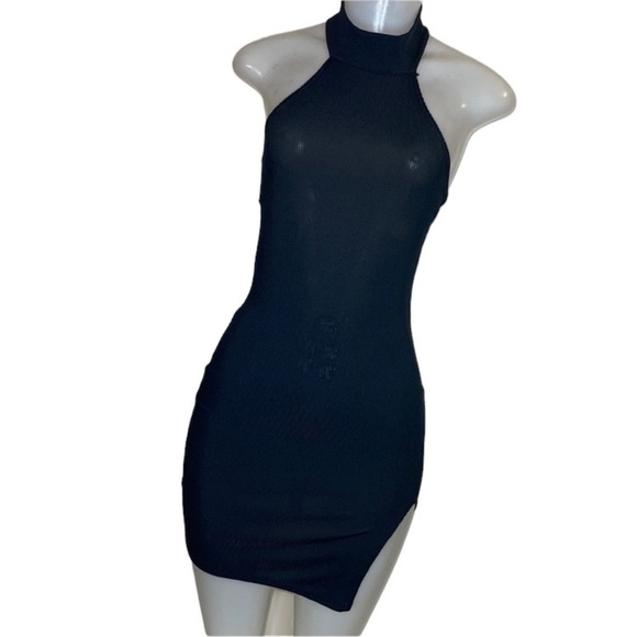 - PrettyLittleThing Little Black Dress Size 0 - Picture 2 of 11
